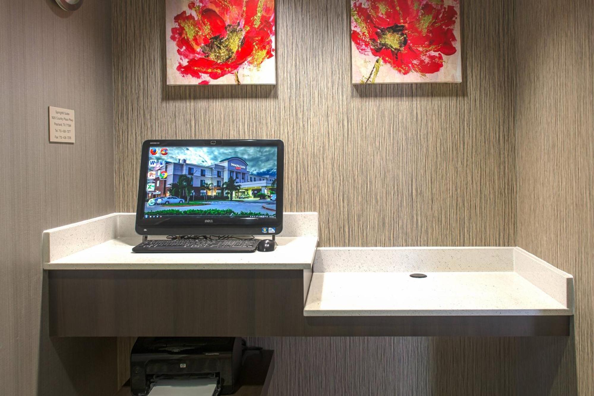 Springhill Suites Houston Pearland Bagian luar foto
