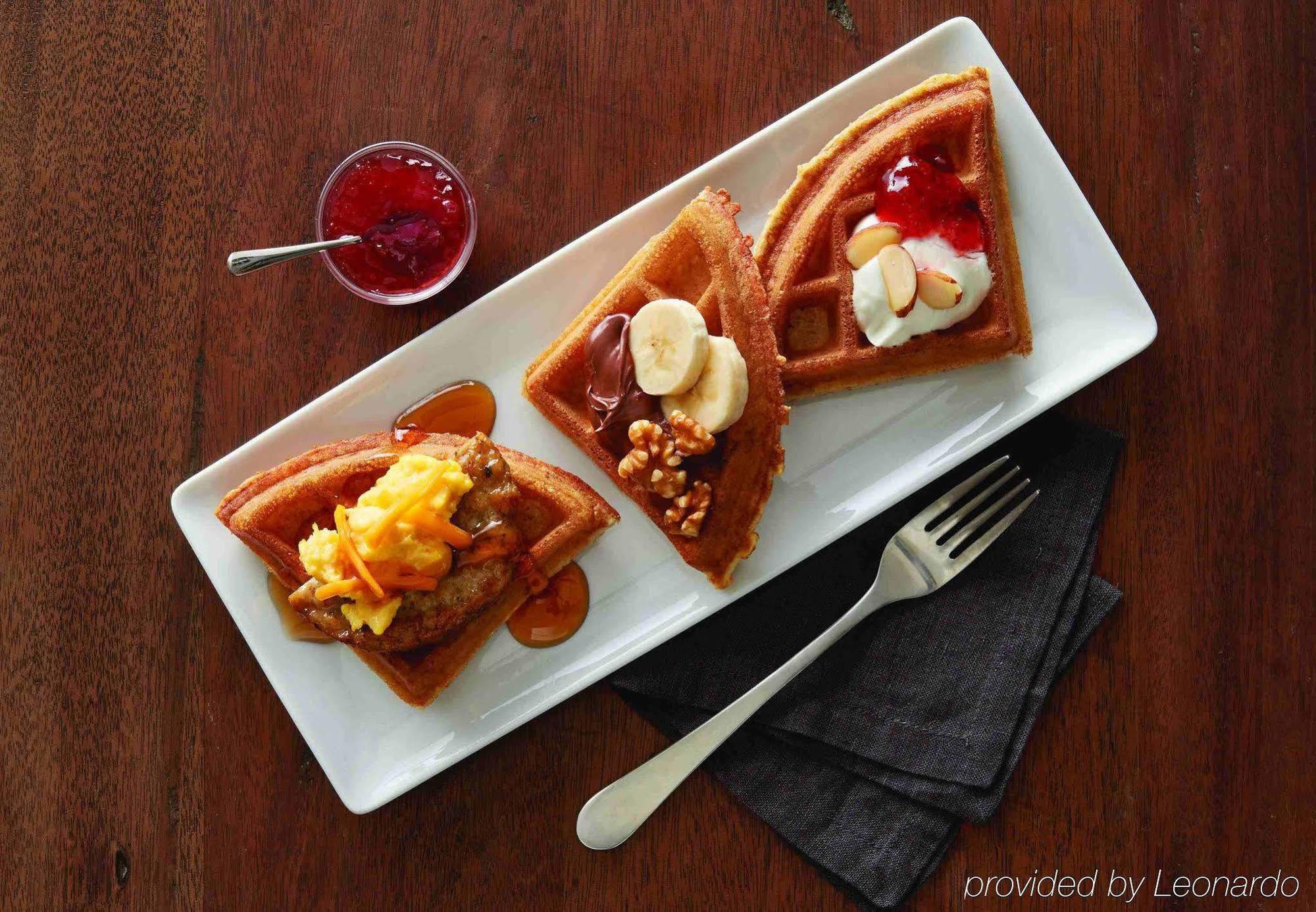 Springhill Suites Houston Pearland Bagian luar foto